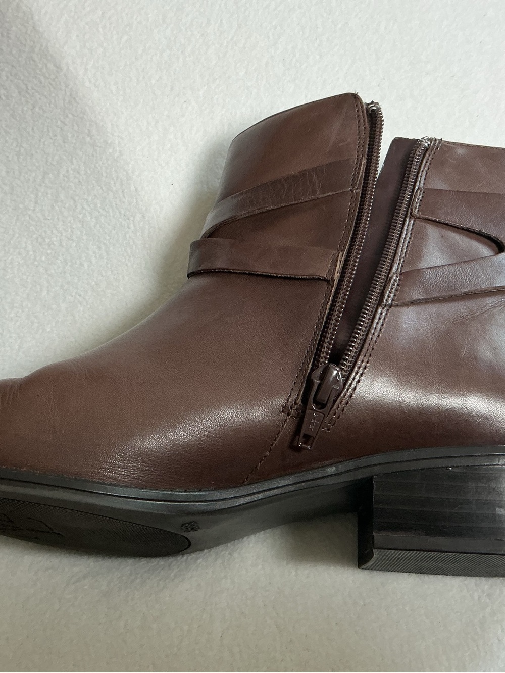 Lauren Ralph Lauren Marsha Brown Leather Ankle Boots Strappy Buckle Size 8.5B - Picture 10 of 10